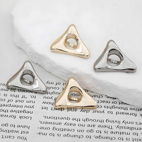 Пуговица 70080