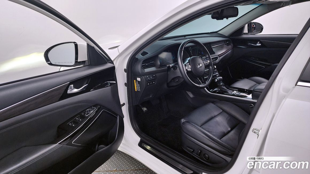 Kia K7 (Cadenza) Premier 2.5 GDI Prestige (09.2019)