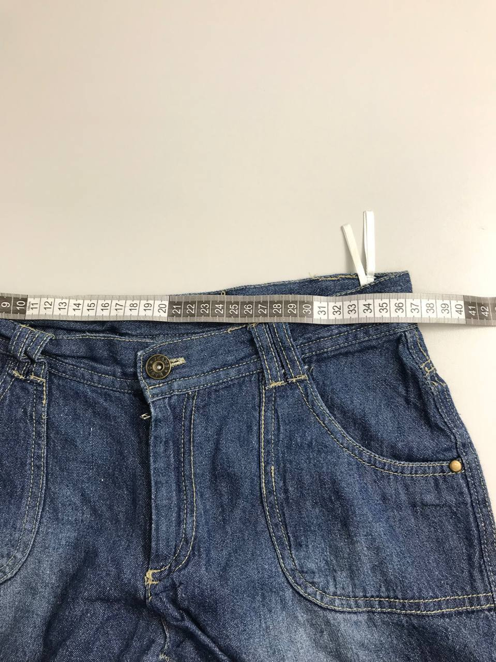 Шорты джинсовые на 14-16 лет