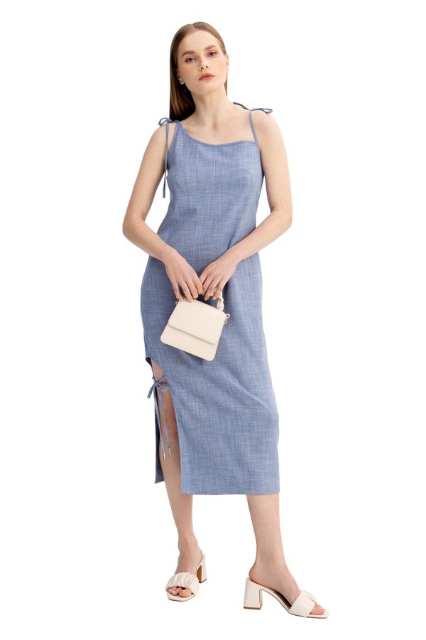 Платье с разрезом из смесового льна