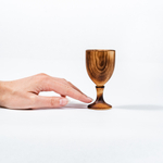 Деревянная рюмка (стопка) на ножке из дерева сибирский кедр R39