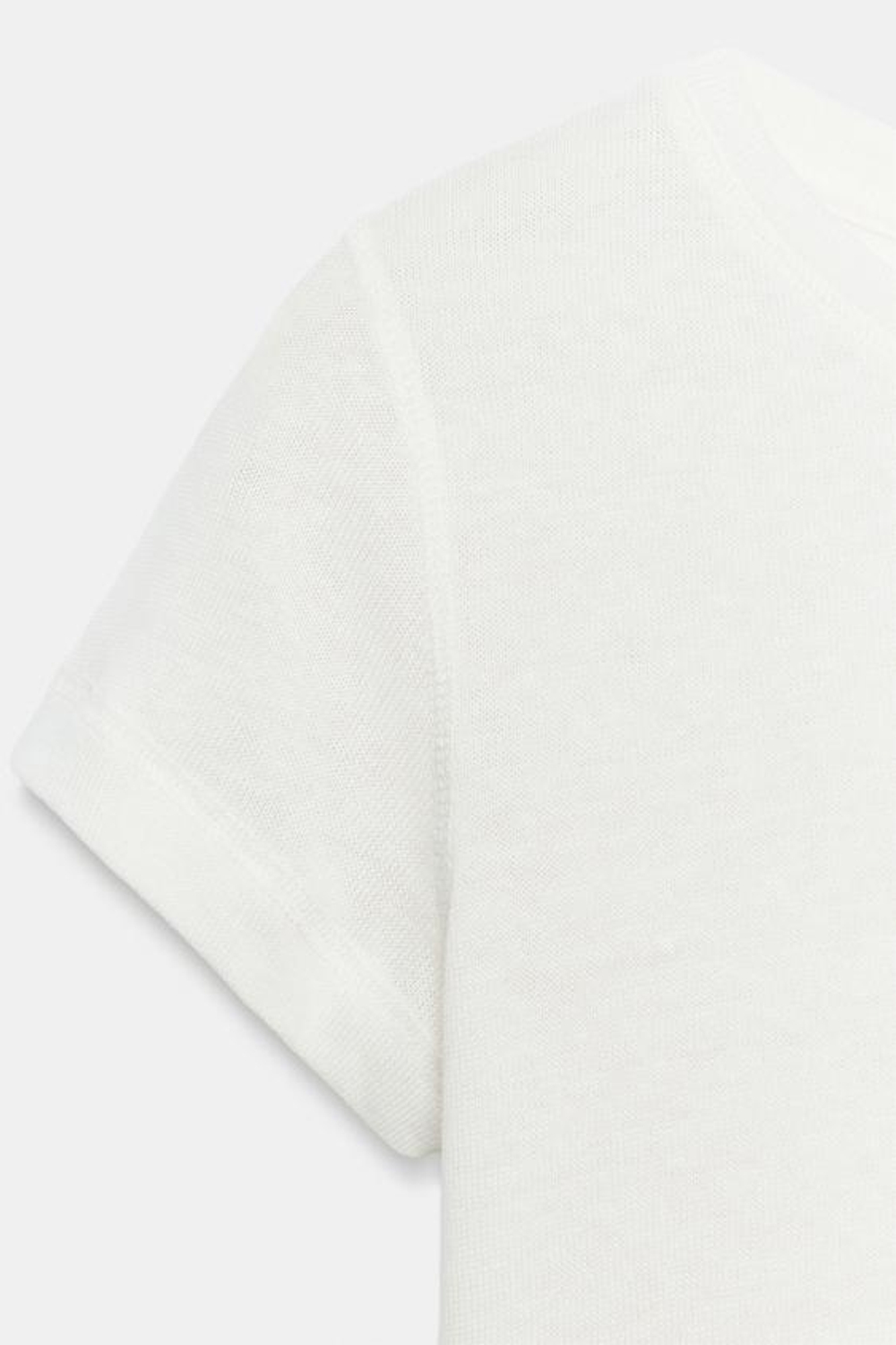 ZARA ФУТБОЛКА В СТИЛЕ РУСТИК С КОРОТКИМИ РУКАВАМИ, БЕЛЫЙ