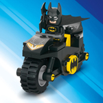 Конструктор LEGO DC Batman 76220 Бэтмен против Харли Квинн