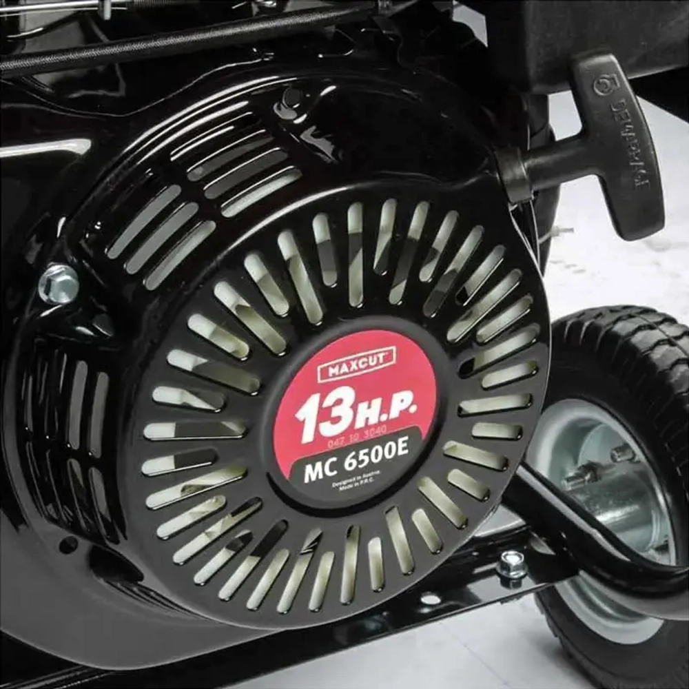 MAXCUT MC6500E бензиновый генератор 047103040