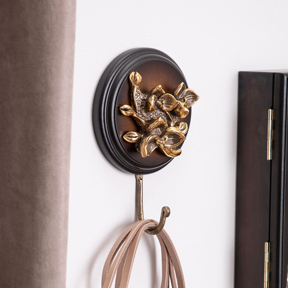 Настенный крючок Орхидея Орех