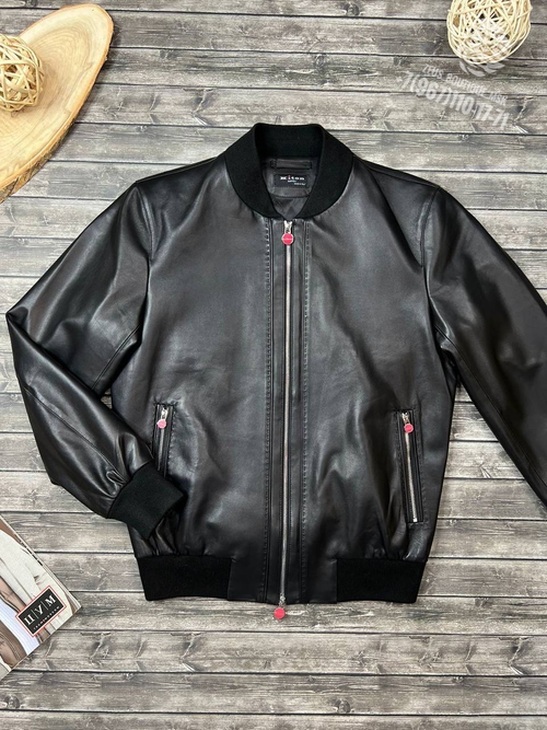 Кожаный бомбер Kiton