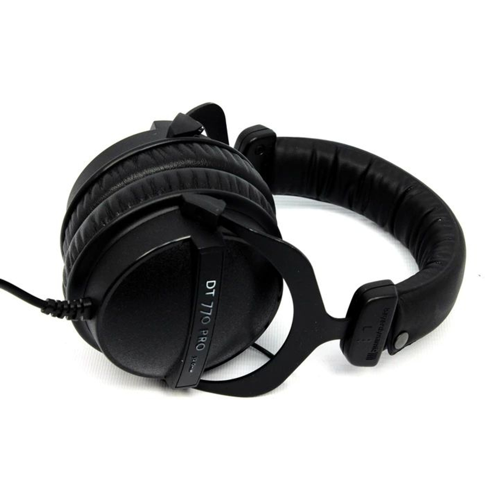 Beyerdynamic DT 770 PRO 32 Ohm Наушники мониторные классические