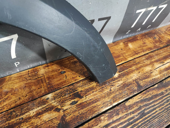 Накладка крыла переднего правого Renault Sandero 2 13-22 Б/У Оригинал 638740772R