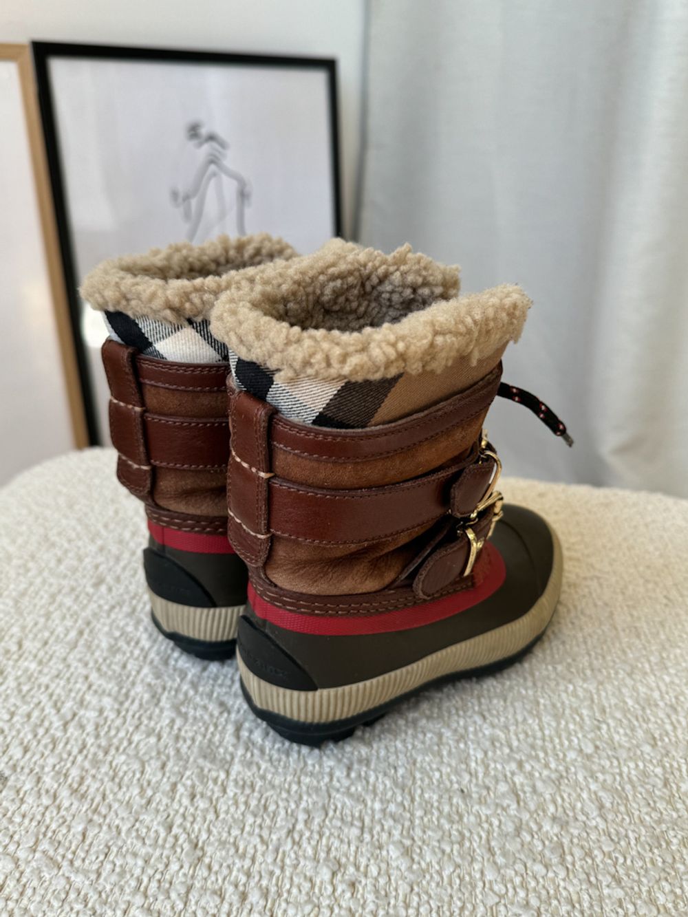 Комбинированные сапоги с ремешками Burberry, 28