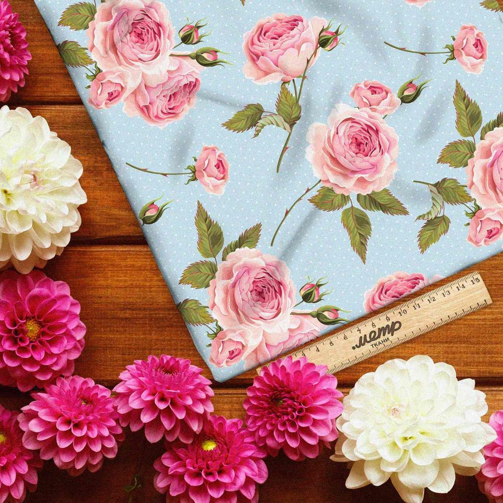 Ткань бязь нежные розы на голубом