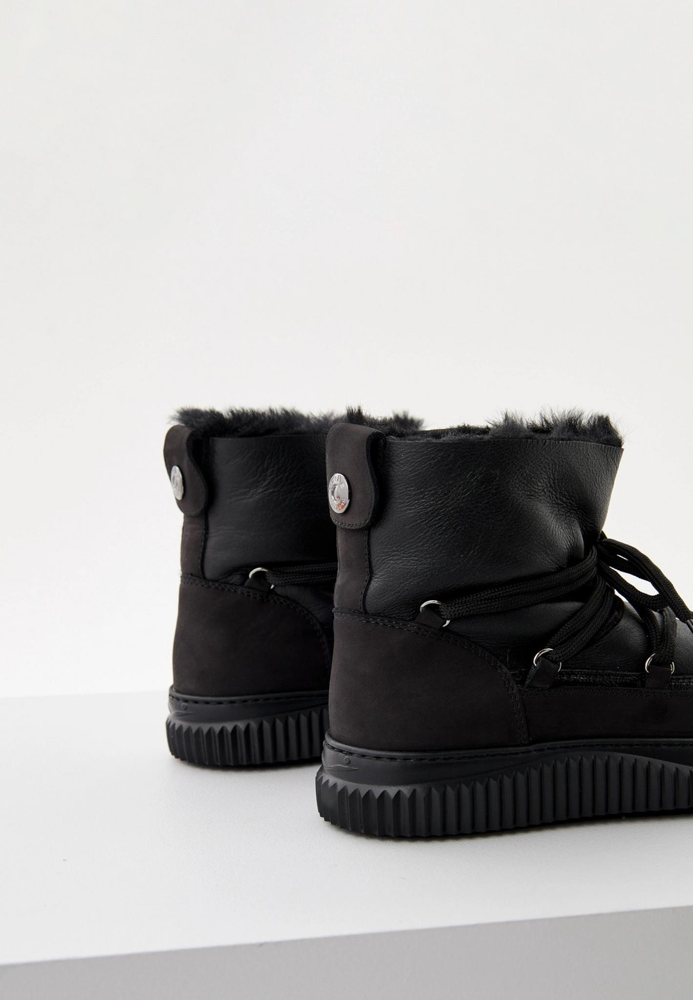 Сапоги жен. Voile Blanche CORTINA шнурки черный