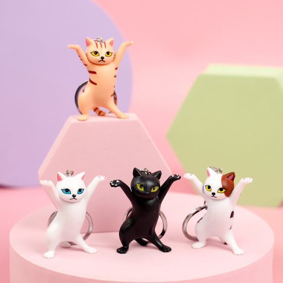 Брелок Позирующий котик, белый