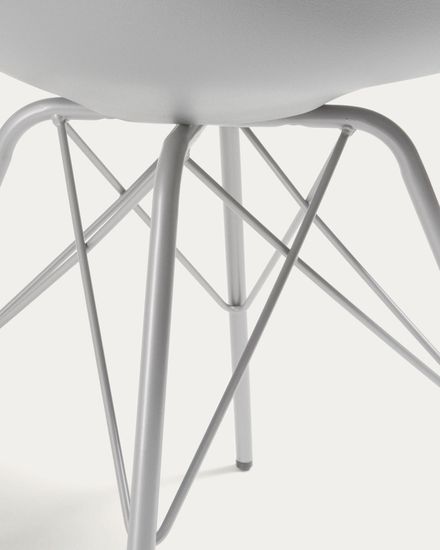 Стул Lars серый с металлическими ножками La Forma Испания 