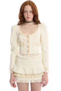 Жакет с глубоким вырезом из твида