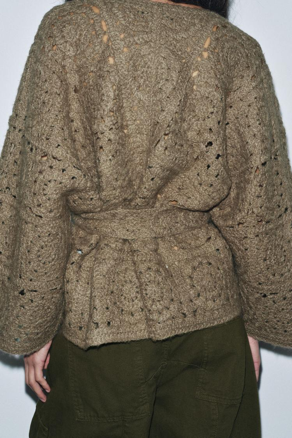 ZARA ВЯЗАНЫЙ КАРДИГАН С ПОЯСОМ, СВЕТЛЫЙ ХАКИ