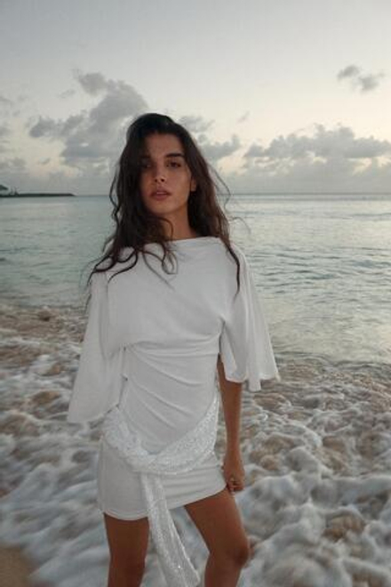 ZARA КОРОТКОЕ ПЛАТЬЕ С ПАЙЕТКАМИ, БЕЛЫЙ