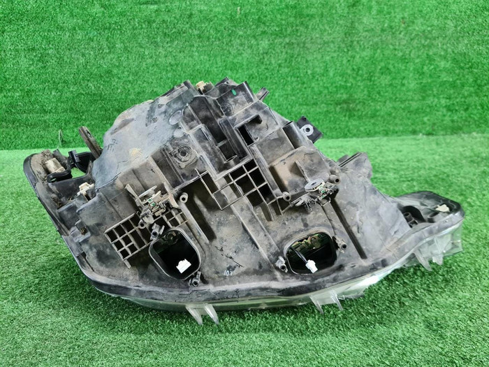 Фара левая BMW 3er F30 (2015-2020) LED