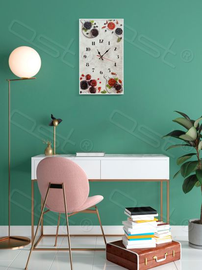 Настенные часы "Berry jam"