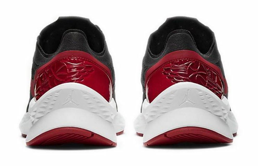 Кроссовки Jordan Zoom 85 Runner