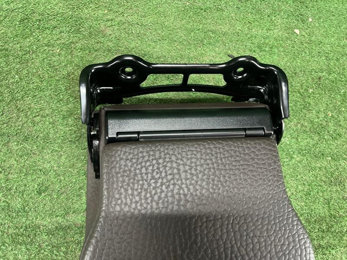 Подлокотник задний Mercedes A W177 (2018-н.в.)