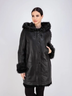 Дубленка зимняя с капюшоном натуральная оверсайз