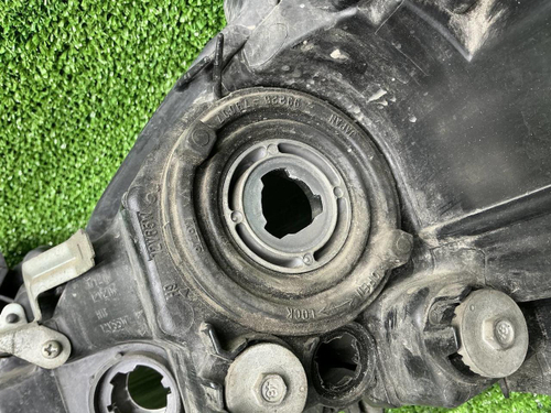 Битая Фара правая Mazda 6 GH (2009-2013) галоген