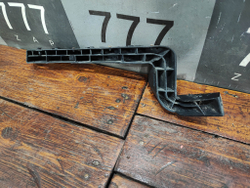 Кронштейн переднего бампера правый Kia Rio 4 (FB) 20-нв Б/У Оригинал 86554H0700