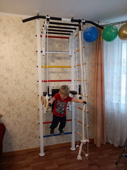 Монтаж шведской стенки Sv Sport враспор