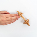 Деревянная катушка для ниток из древесины кедра. KB2