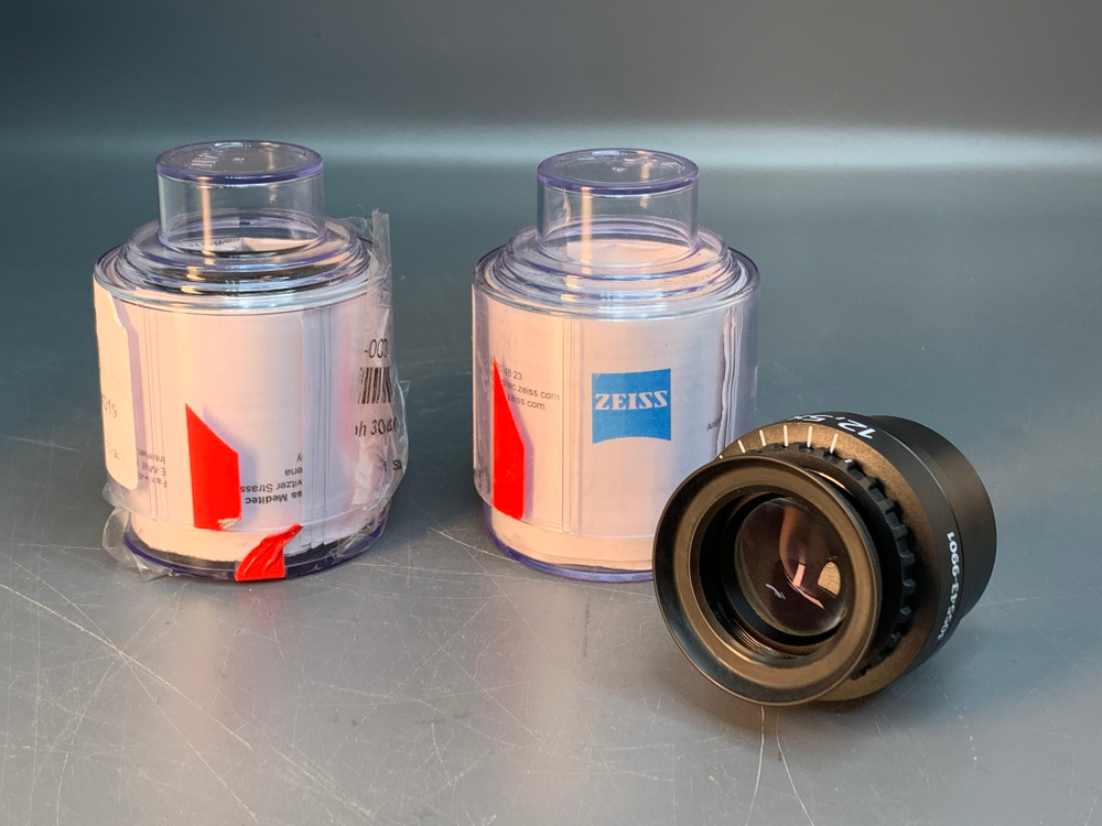 Хирургический микроскоп Carl Zeiss F170