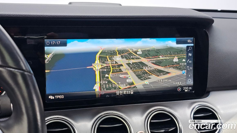 Mercedes-Benz E-Class W213 E300 Avangarde (10.2019)