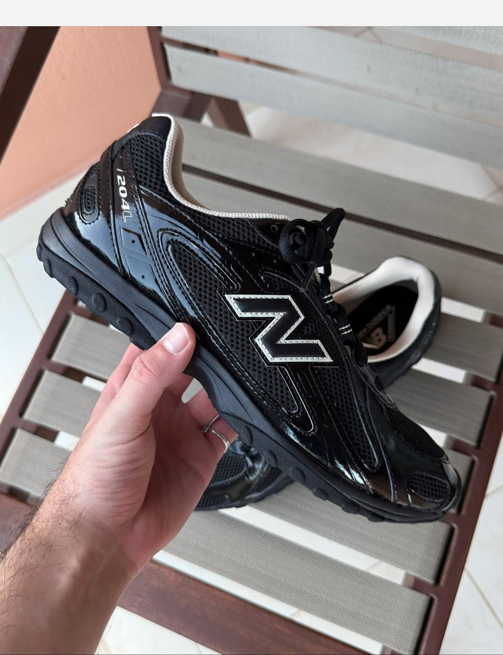 New Balance 204L "Black"