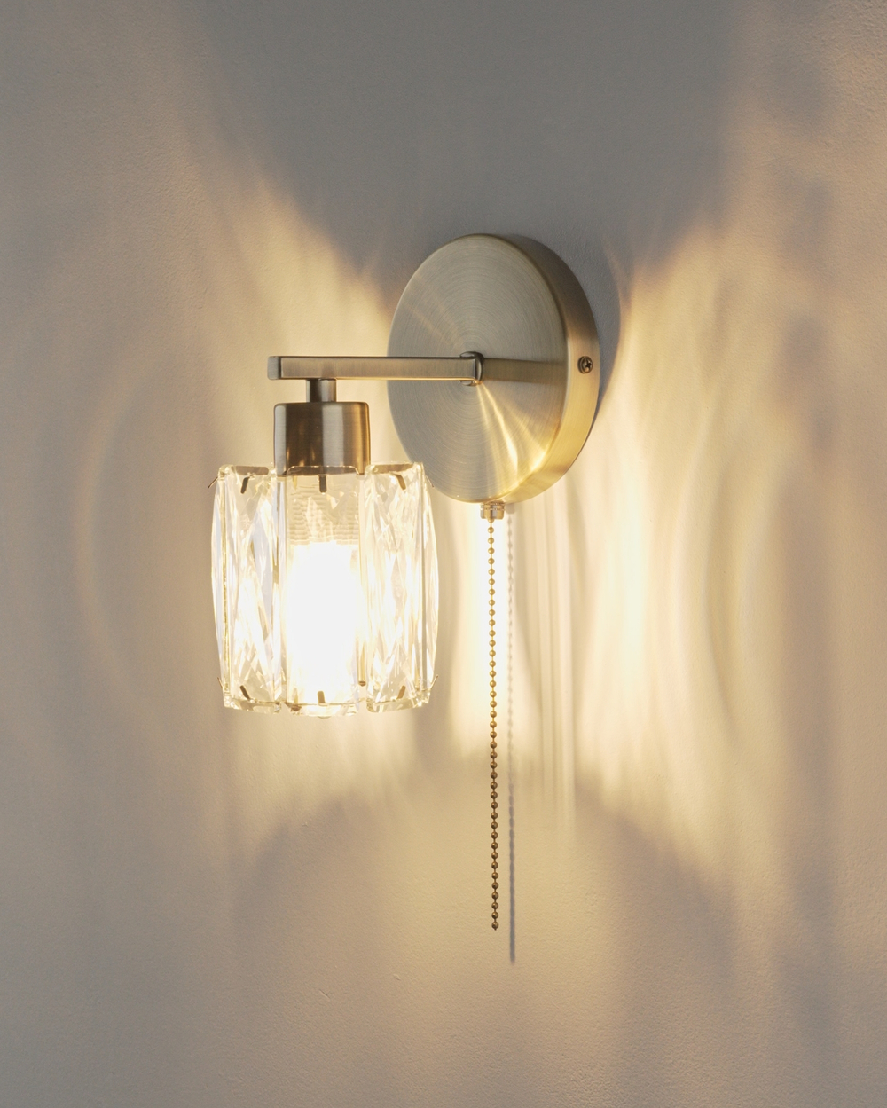 Светильник настенный Moderli V11710-1W Prismique