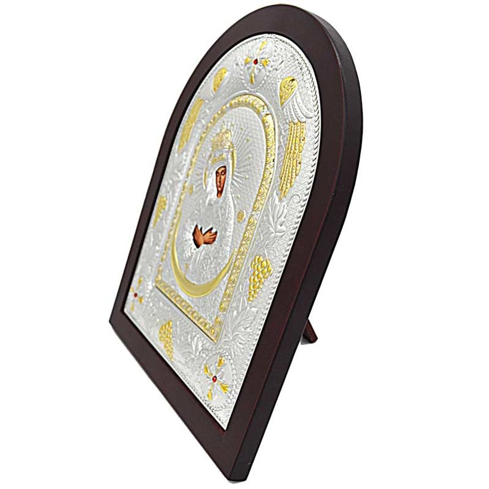 Остробрамская Божия Матерь. Икона в серебряном окладе.