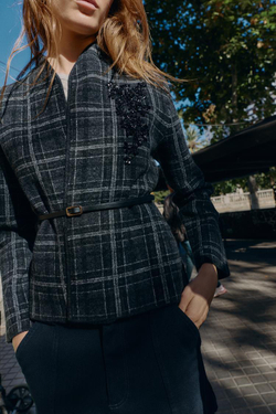 ZARA ТРИКОТАЖНЫЙ КАРДИГАН В КЛЕТКУ С ПОЯСОМ, СЕРЫЙ