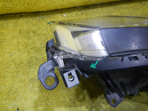 Фара правая Toyota RAV4 4 CA40 (2015-2019) LED