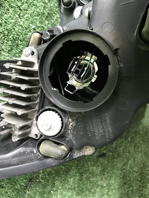 Фара левая Livan X3 Pro (2022-н.в.) галоген