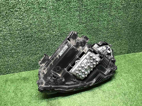 Битая Фара правая Geely Tugella (2019-2024) LED