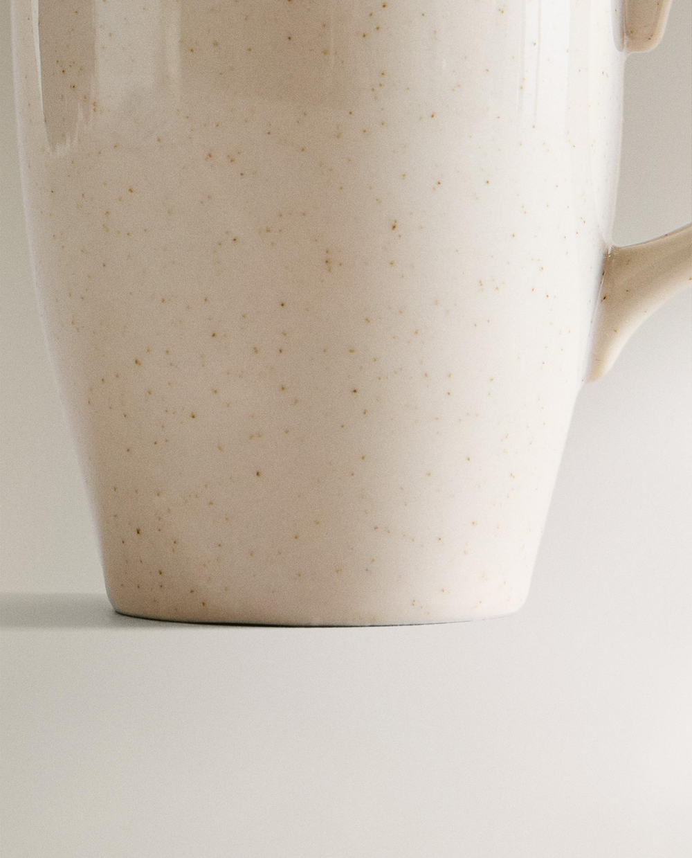 Zara Home чашка из фарфора, цвет бежевый, 11 см