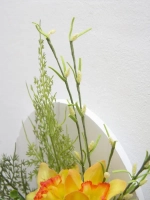 Панно "Птички" с искусственными цветами 36*28 см