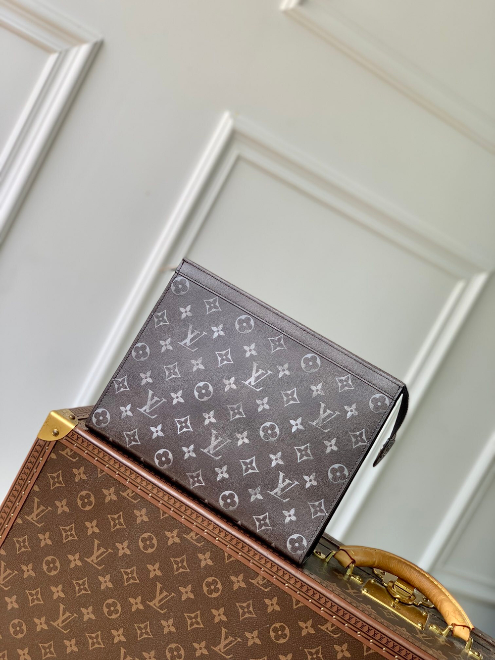Louis Vuitton Pochette Voyage MM