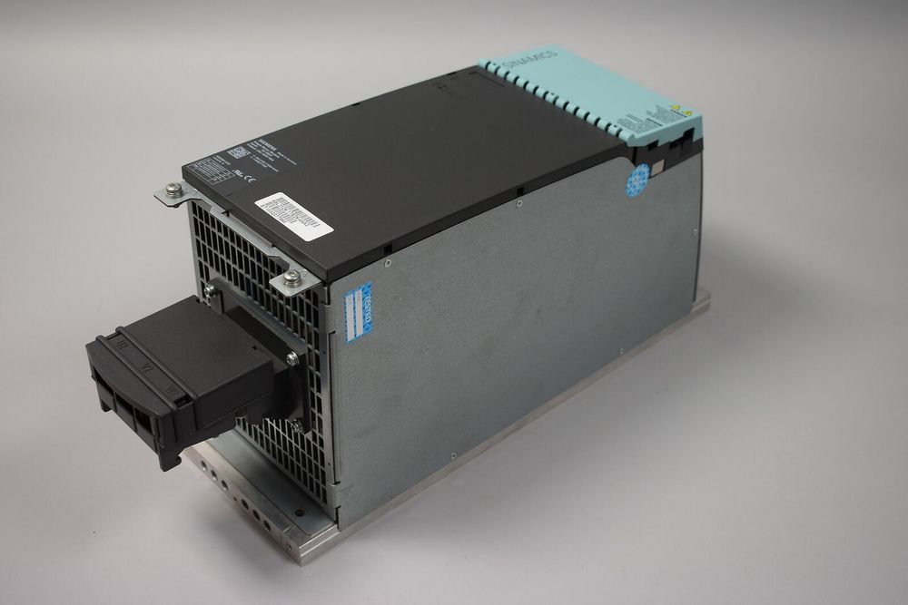 SIEMENS 6SL3126-1TE26-0AA3