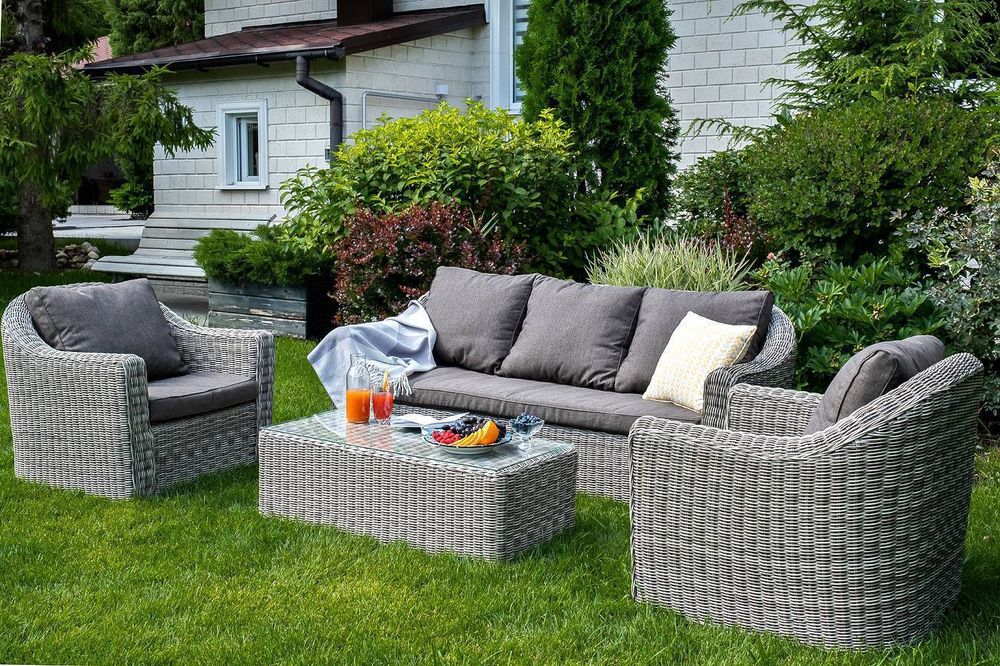 "Фабриция" журнальный столик из искусственного ротанга, цвет серый