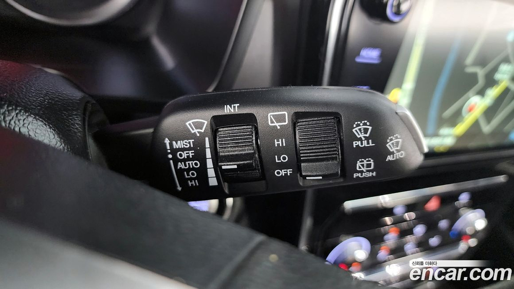 KG Mobility (Ssangyong) Very New Tivoli Бензин 1.5 2WD (12.2020)
