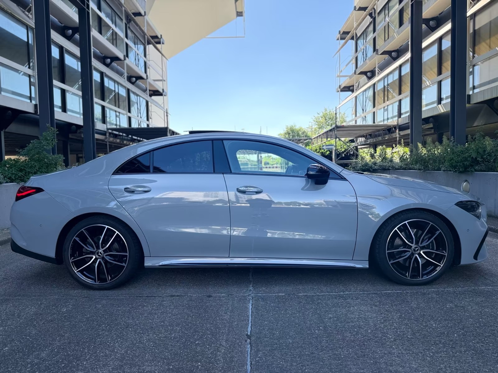 Mercedes-Benz CLA 220