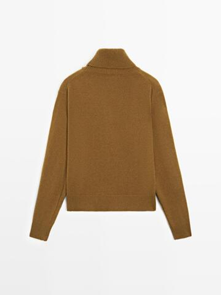 Massimo Dutti Свитер из смесовой шерсти с высоким воротником, светлый хаки