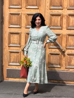 Платье с длинным рукавом и юбкой годе
