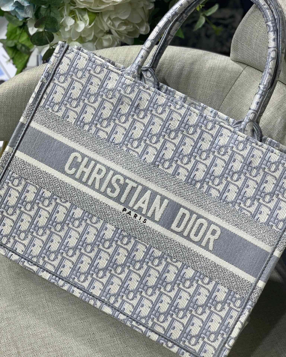 Christian Dior Book Tote 36 cm