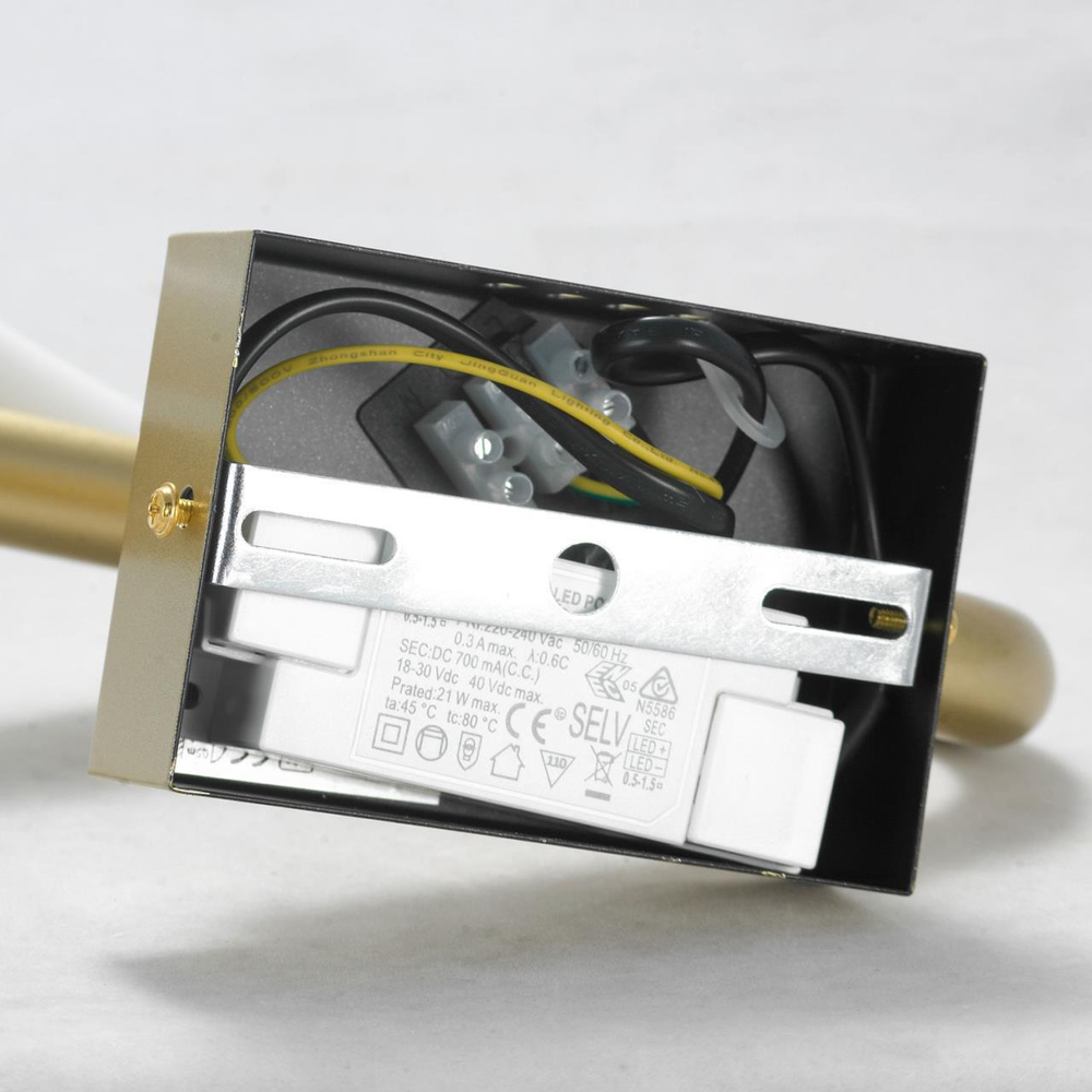 Настенный светодиодный светильник Lussole LSP-8901