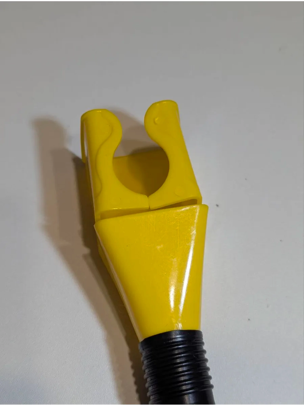 + + Воронка непроливайка для мототехники и др. Желтая